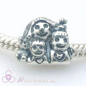 European mother and children heart charm beads